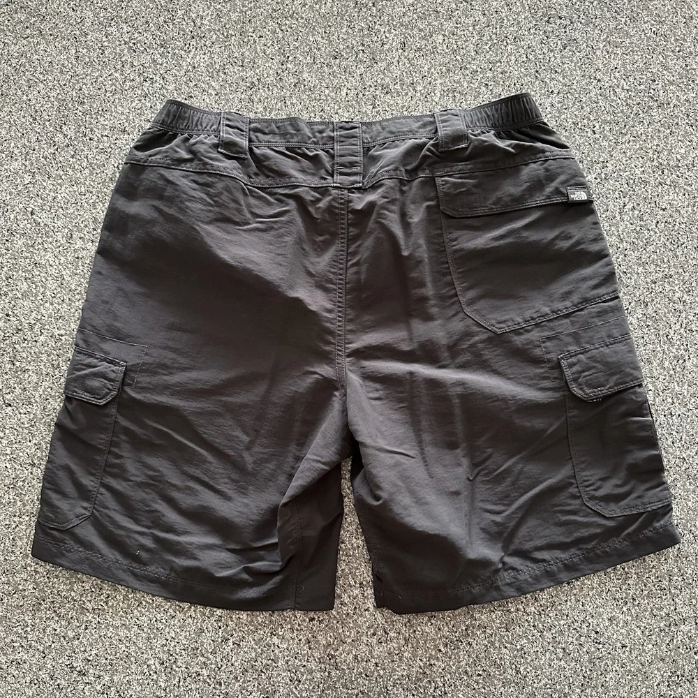 The North Face Shorts Mens L Cargo Nylon 9.5